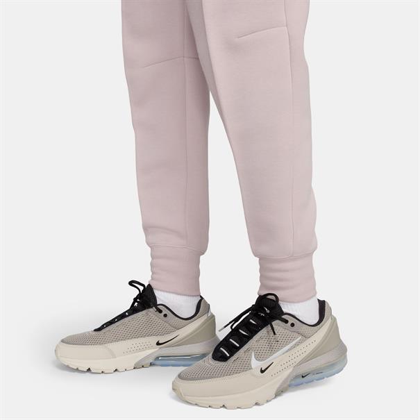 Nike nike sportswear tech fleece women's
