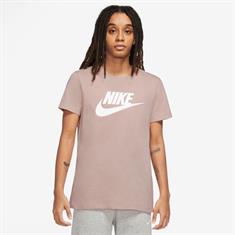 Nike sportswear essential t-shirt