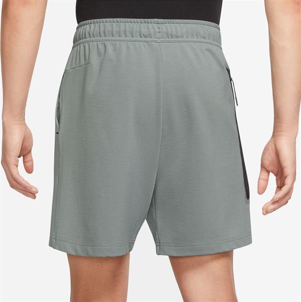 Nike tech essentials men's shorts