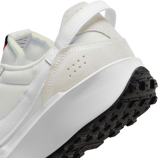 Nike waffle debut men's shoes